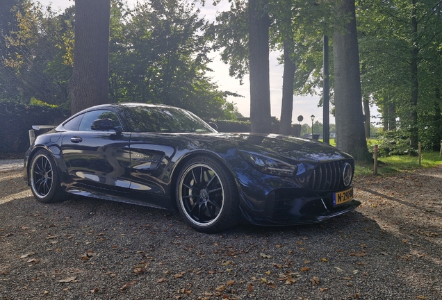Mercedes-AMG GT R Pro C190
