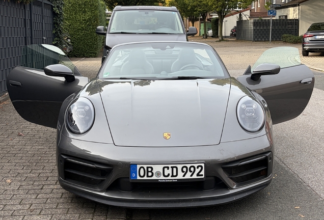 Porsche 992 Carrera GTS Cabriolet MkI