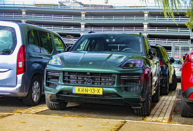 Porsche 9YA Cayenne Turbo E-Hybrid