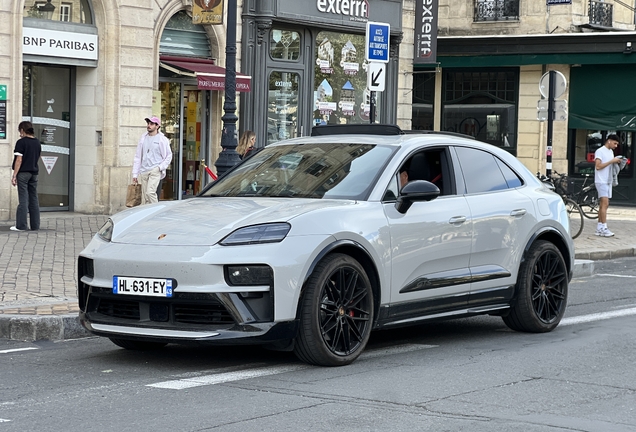 Porsche Macan EV GTS