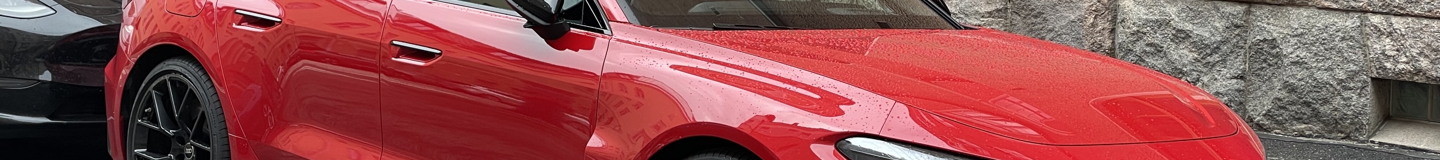 Audi RS5 Avant B10