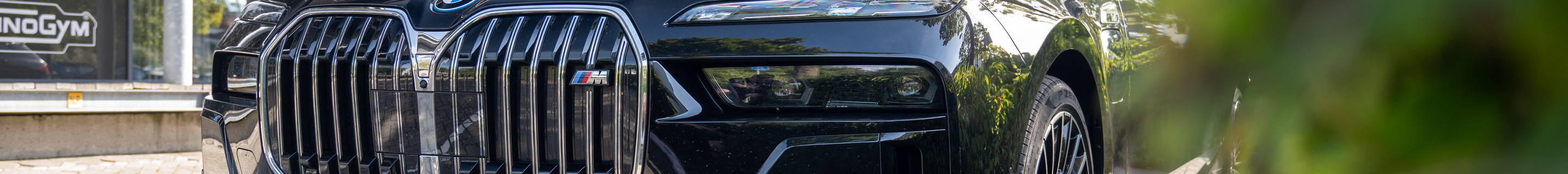 BMW M760e xDrive