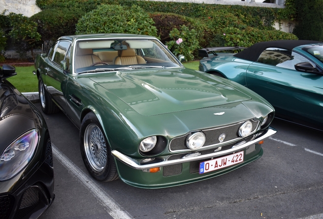 Aston Martin V8 Vantage 1977-1989