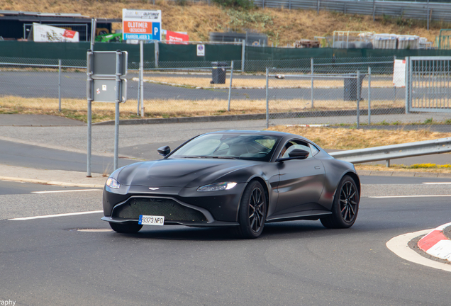 Aston Martin V8 Vantage 2018