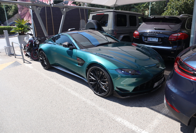Aston Martin V8 Vantage Formula 1 Edition