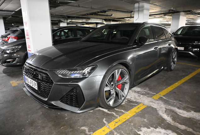 Audi RS6 Avant C8