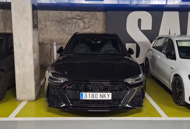 Audi RS6 Avant C8