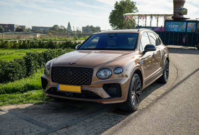 Bentley Bentayga Hybrid 2026 Artenara Edition