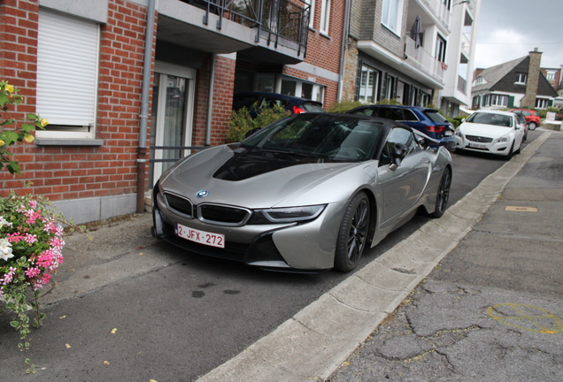 BMW i8 Roadster