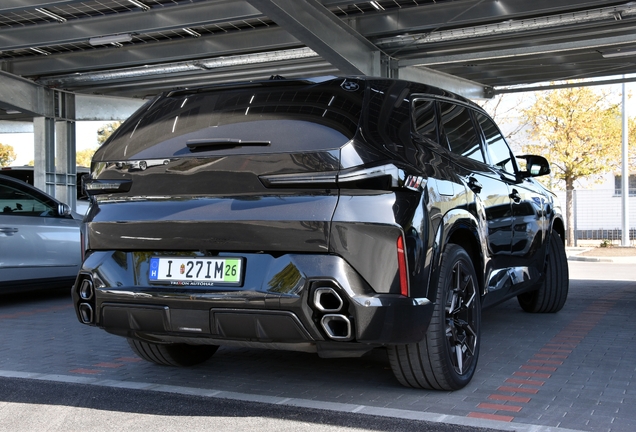 BMW XM G09