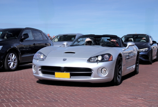 Dodge Viper SRT-10 Roadster 2003