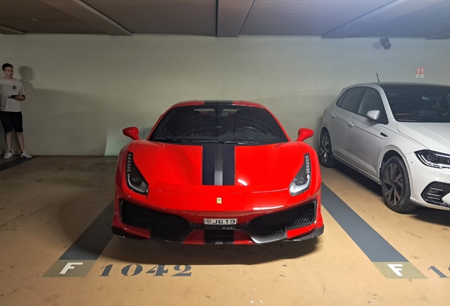Ferrari 488 Pista