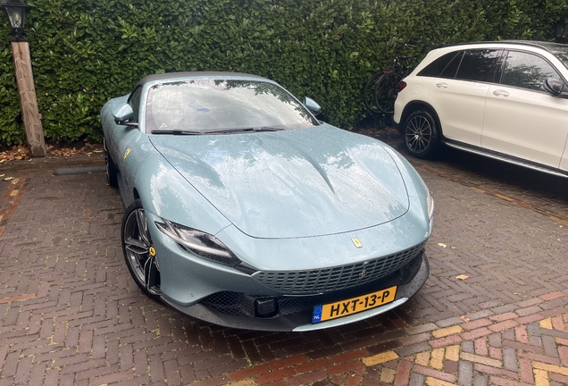 Ferrari Roma Spider