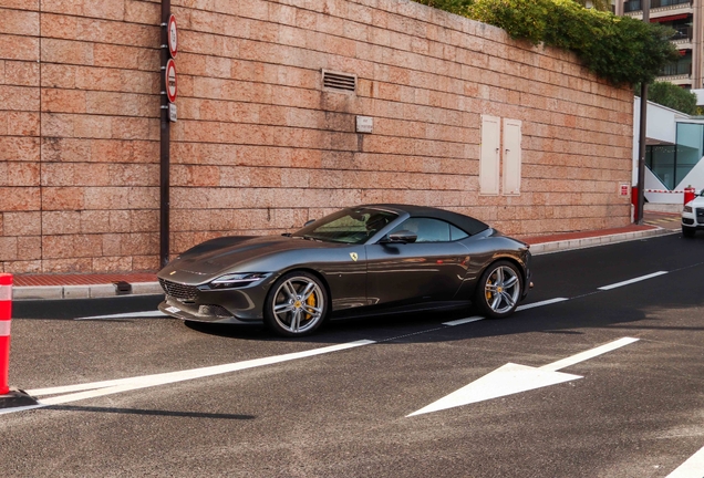 Ferrari Roma Spider
