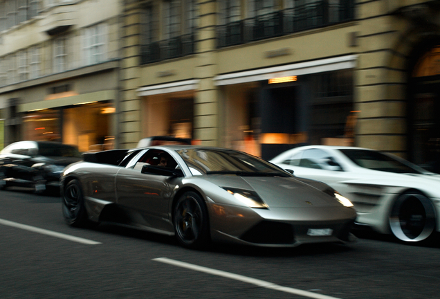 Lamborghini Murciélago LP640