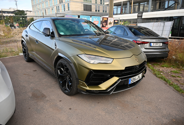 Lamborghini Urus Performante