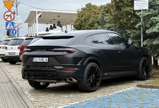 Lamborghini Urus S