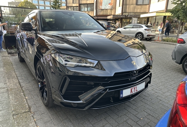 Lamborghini Urus S
