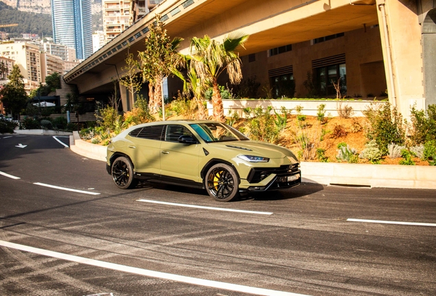 Lamborghini Urus S