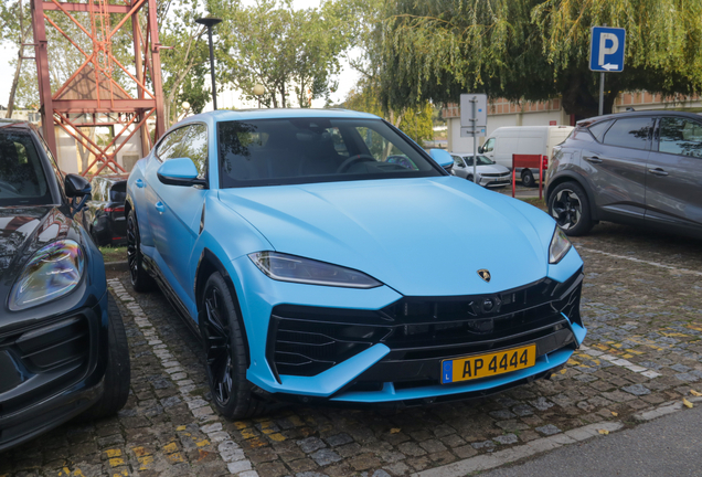Lamborghini Urus SE