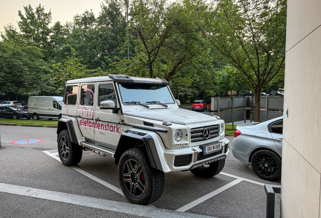 Mercedes-Benz G 500 4X4²
