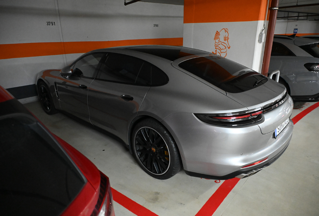 Porsche 971 Panamera Turbo Executive MkI