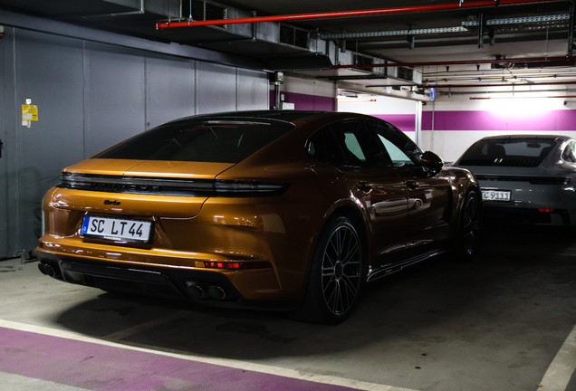 Porsche 972 Panamera Turbo E-Hybrid