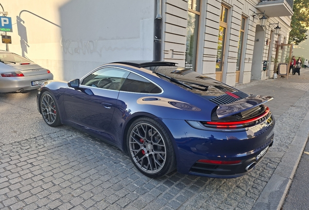 Porsche 992 Carrera 4S MkI