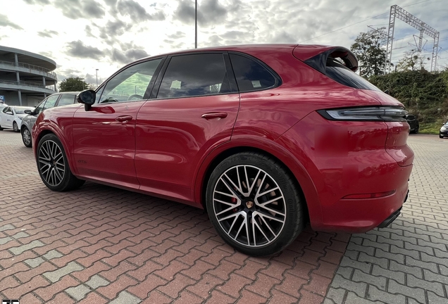Porsche 9YA Cayenne GTS MkII