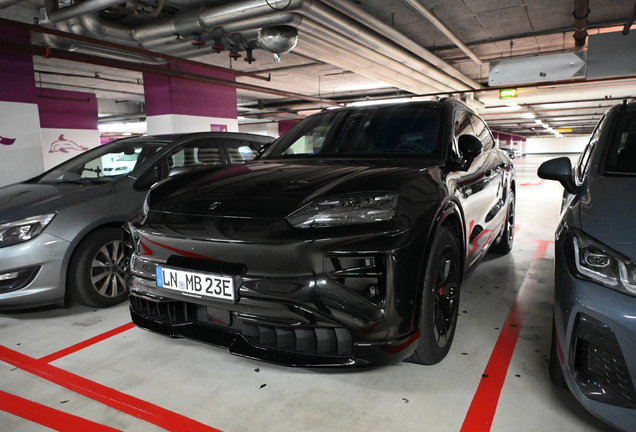 Porsche Cayenne Turbo Electric