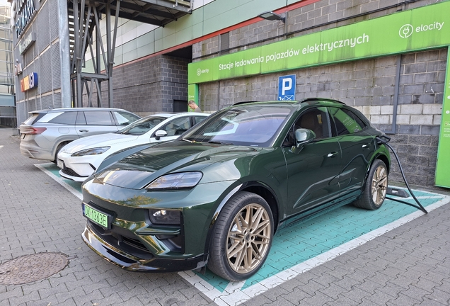 Porsche Macan EV Turbo