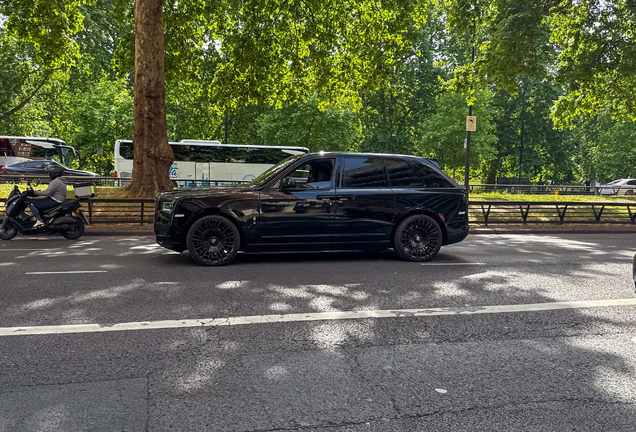 Rolls-Royce Cullinan Black Badge
