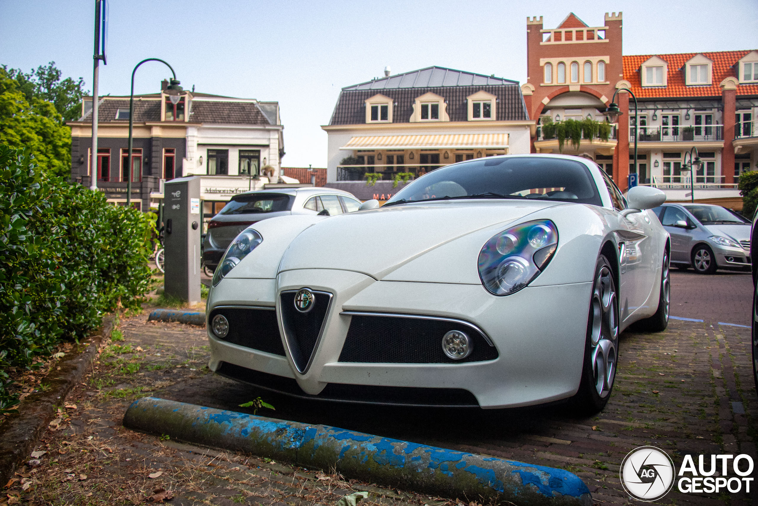 Alfa Romeo 8C Competizione