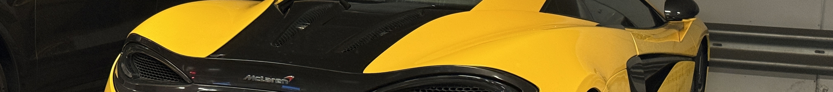 McLaren 570S