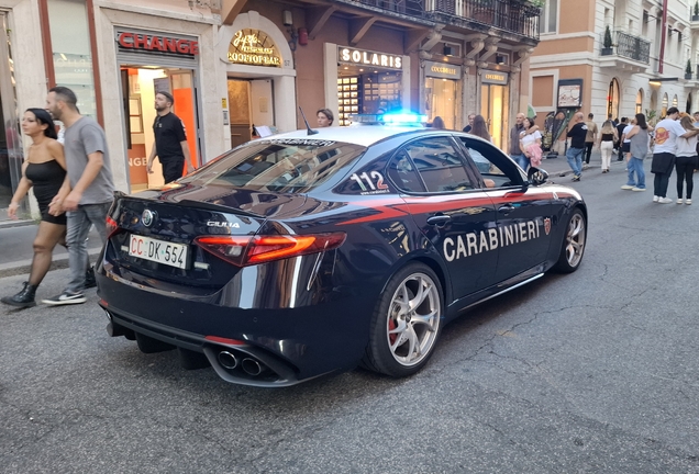Alfa Romeo Giulia Quadrifoglio Carabinieri