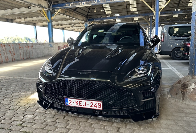 Aston Martin DBX S