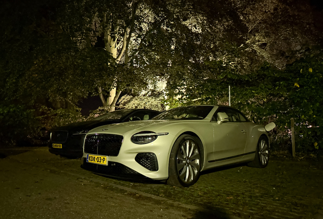 Bentley Continental GTC 2025