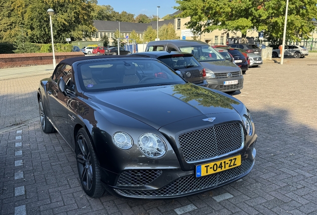 Bentley Continental GTC V8 2016