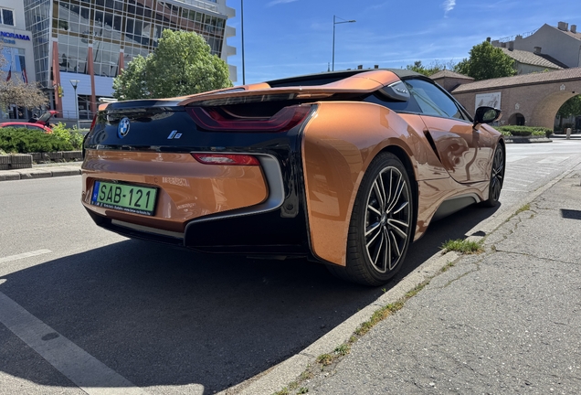 BMW i8 Roadster