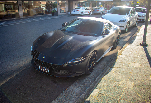Ferrari Roma Spider