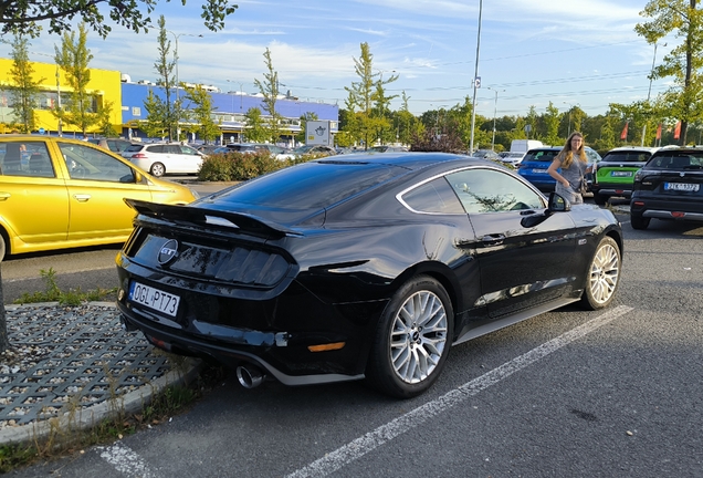 Ford Mustang GT 2015