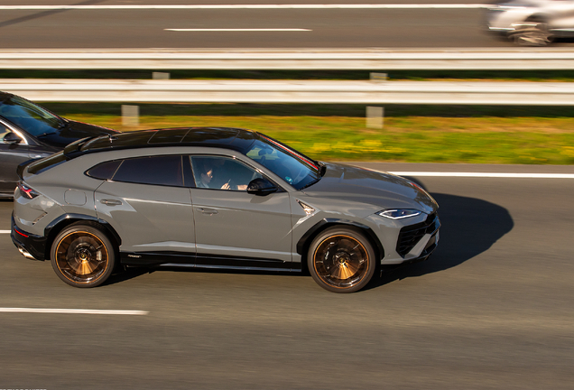 Lamborghini Urus SE