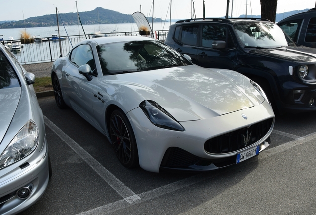 Maserati GranTurismo Modena