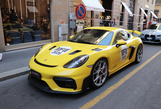 Porsche 718 Cayman GT4 RS