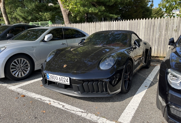 Porsche 992 Carrera 4 GTS Cabriolet MkII