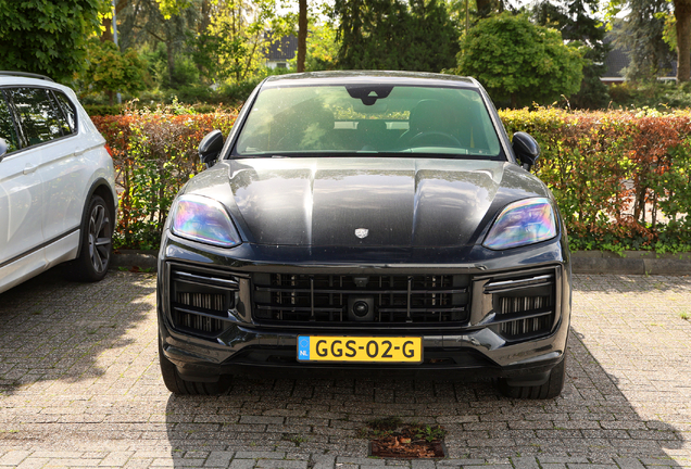 Porsche Cayenne Coupé Turbo E-Hybrid