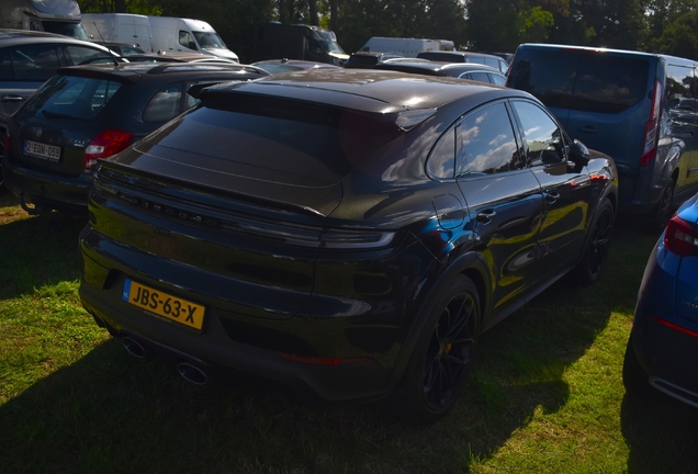 Porsche Cayenne Coupé Turbo E-Hybrid