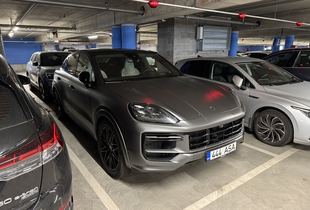 Porsche Cayenne Coupé Turbo E-Hybrid