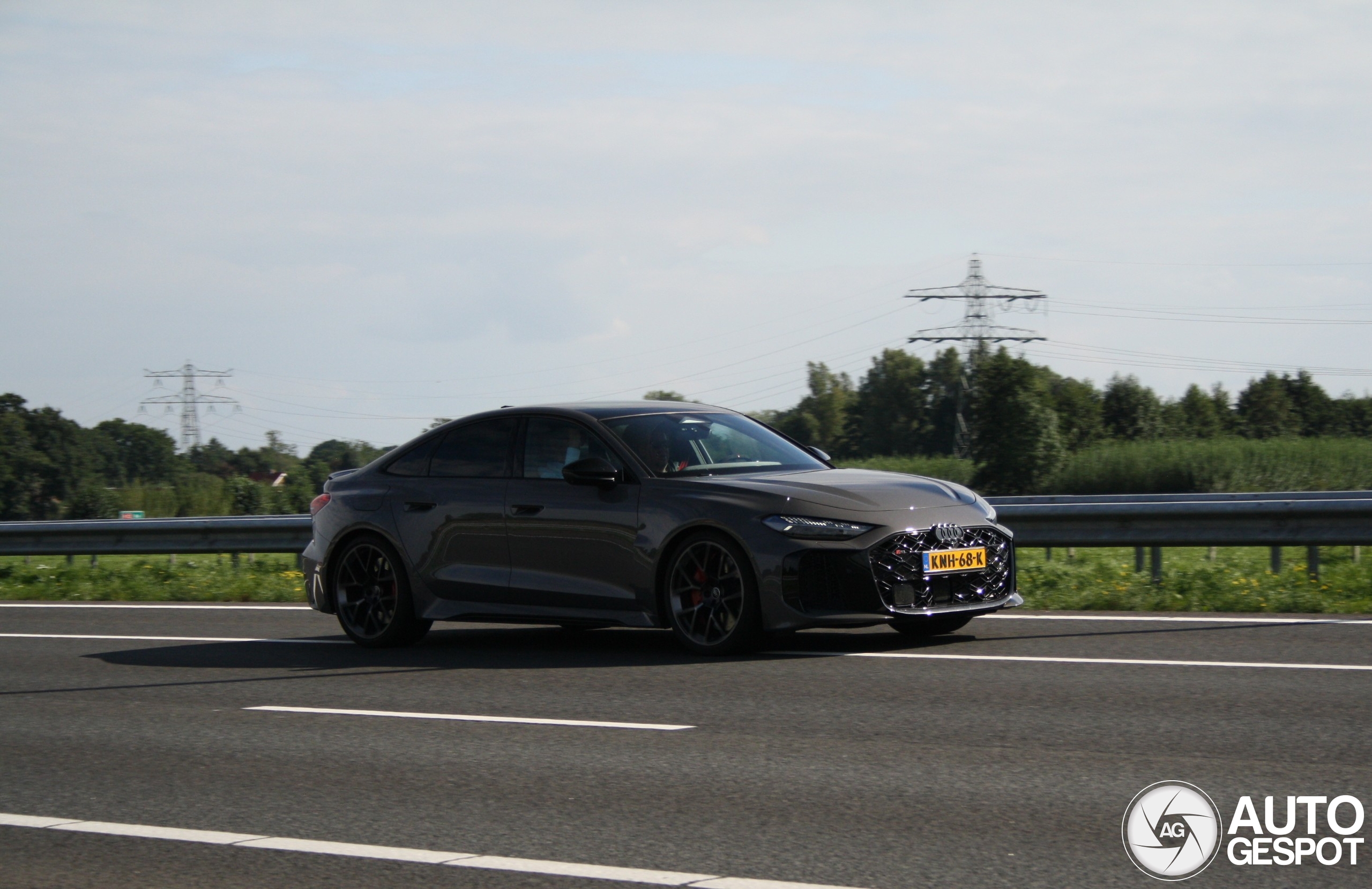 Audi RS5 Sedan B10