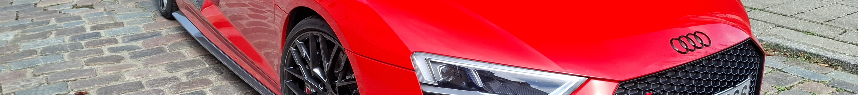 Audi R8 V10 Plus 2015